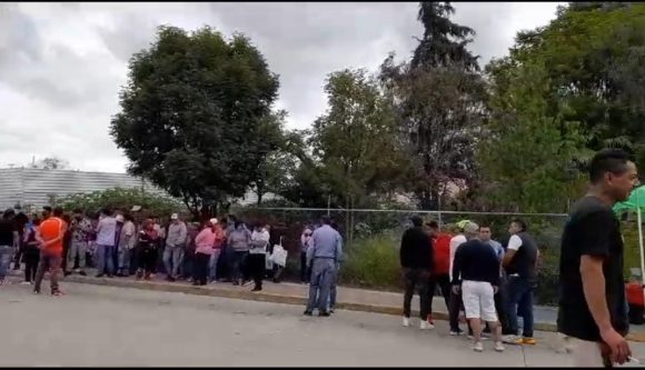 Comerciantes pelean por la calle donde se instalará el Congreso y aún no lo construyen