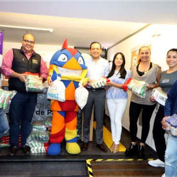Recibe Congreso donativo de más de 300 kilos de productos para la carrera “Por Amor al Prójimo”