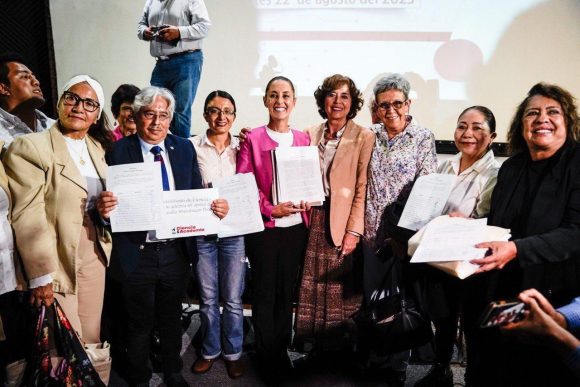 “La Cuarta Transformación está haciendo realidad el derecho a la educación”: Claudia Sheinbaum