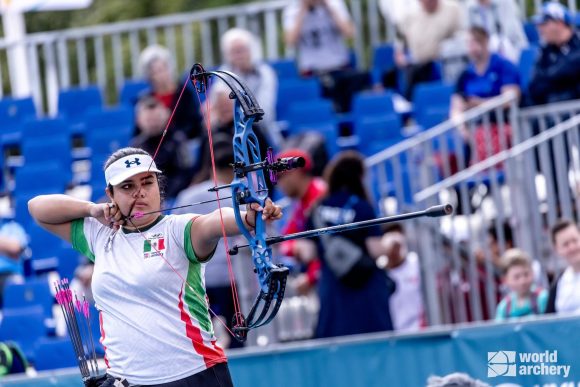 Andrea Becerra consiguió medalla de plata en Mundial de tiro con arco