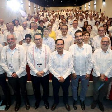 Participa Cedillo Ramírez en el Encuentro Nacional de Rectores Universia 2023