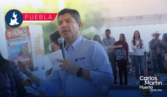 Entregan apoyos a emprendedores y productores locales de la Ciudad de Puebla