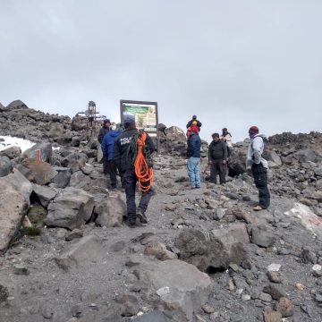 Alpinistas mueren en el volcán Citlaltépetl