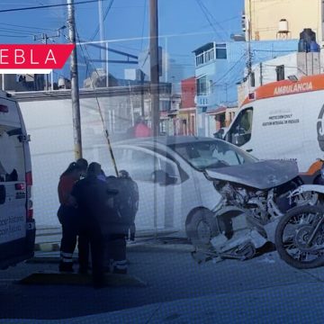 Fuerte accidente en la 4 Poniente y 27 Norte deja cuatro heridos; dos eran menores