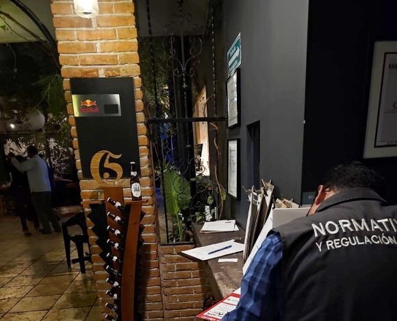 Fueron clausurados ocho establecimientos y cuatro más sancionados por operar de manera irregular