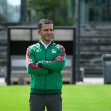 Héctor Herrera regresa a la Selección Nacional; César Huerta la sorpresa en la lista de Jimmy
