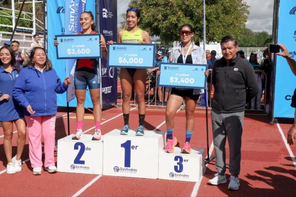 Fernanda Salazar y David Núñez, máximos ganadores del Duatlón de San Andrés Cholula 2023