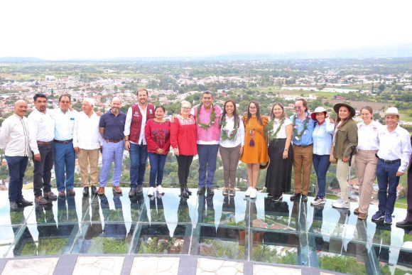 Con Mirador de Cristal, gobierno estatal fomenta turismo en Atlixco