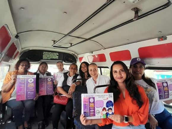 “Mujer Segura a bordo” campaña para erradicar el acoso contra las mujeres en el transporte público