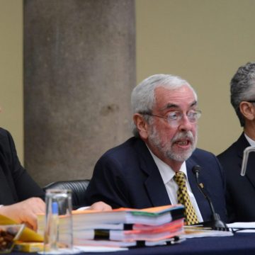 Enrique Graue se despide del Consejo Universitario; llama a rechazar intereses ajenos a la UNAM