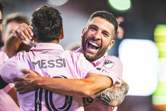 El Inter Miami avanza en penales a los Cuartos de la Leagues Cup, Lionel Messi luce de nuevo