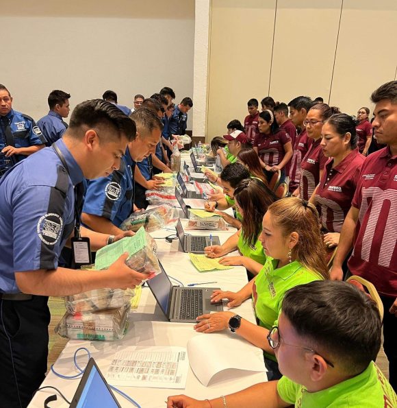 Inicia conteo de encuestas para definir a candidato presidencial por Morena