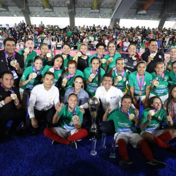 Puebla capital despide el Mundial de Futbol 7 con México varonil y femenil campeones