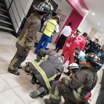 Se desploma elevador en centro comercial Gran Sur; hay una persona muerta