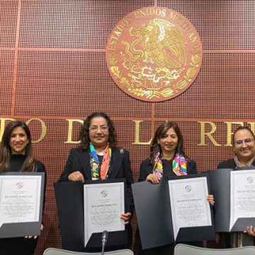 Senado de la República reconoce a académicas y académicos de la BUAP