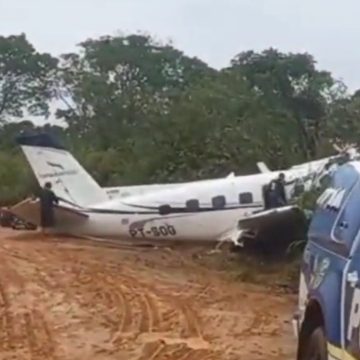 Avión se estrella en la Amazonía de Brasil y mueren 14 personas