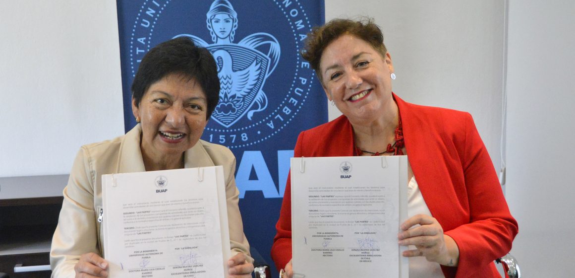 BUAP y Embajada de Chile firman Carta de Intención