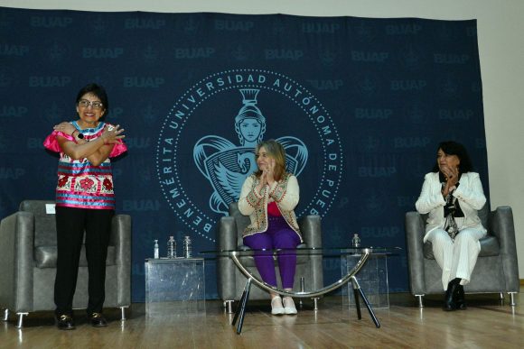 Las instituciones promueven agentes de cambio para transformar la sociedad: Carmen Rodríguez Armenta