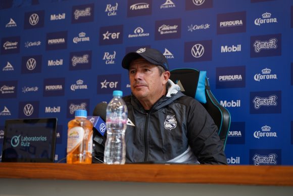 El Puebla se enfoca en el trabajo de cancha; Ricardo Carbajal deja a las oficinas los trámites administrativos