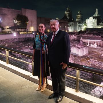 AMLO entrega el bastón de mando a Claudia Sheinbaum