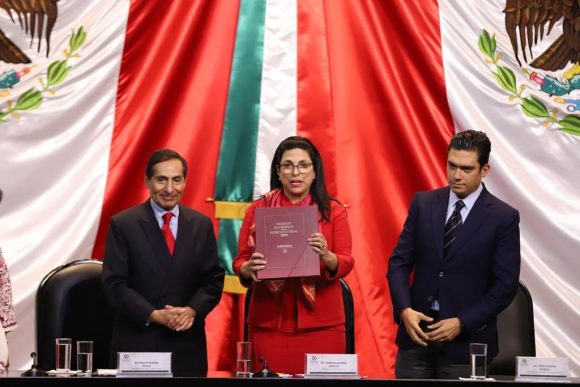  Hacienda entrega el Paquete Económico 2024 a la Cámara de Diputados