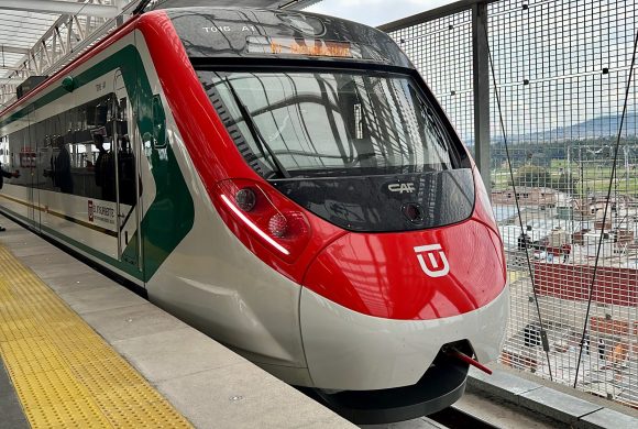 F6F6QklXUAAArw8 Inauguran primer tramo del Tren Interurbano México-Toluca