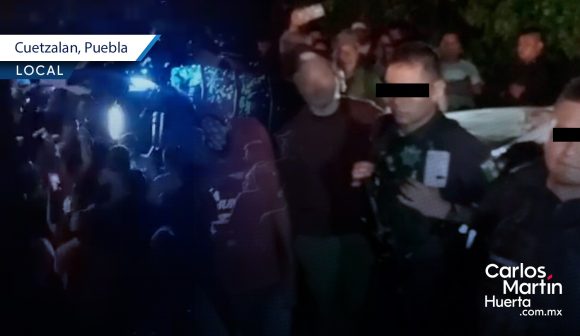 Habitantes retienen a policías en Cuetzalan; aseguran que asesinaron a campesino