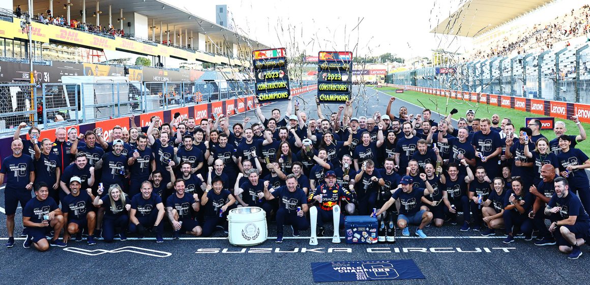 Con triunfo de Verstappen en el GP de Japón, Red Bull es bicampeón de constructores