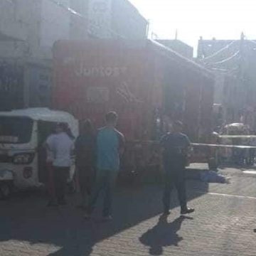 Muere trabajador de Coca Cola al caer del camión repartidor en Acatzingo