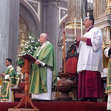 Arzobispo de Puebla, condenó la violencia normalizada por la juventud mexicana