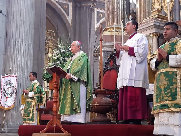 Arzobispo de Puebla, condenó la violencia normalizada por la juventud mexicana