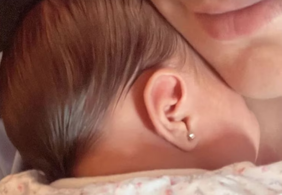 Checo Pérez y Carola Martínez son papás por cuarta ocasión