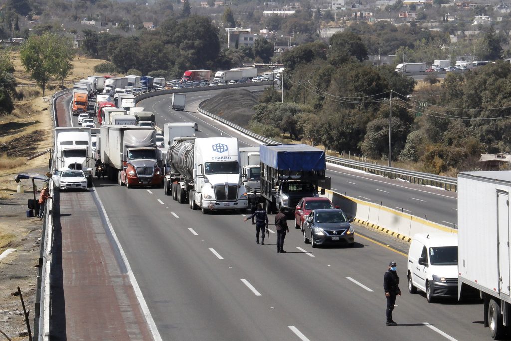 bloqueo autopista mexico puebla 559694