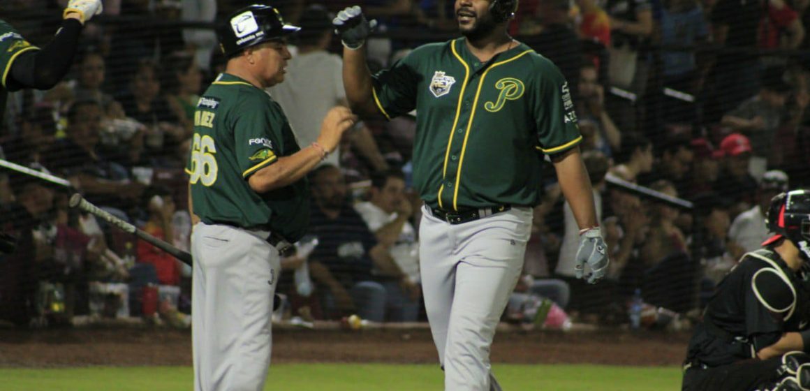 Algodoneros vencen a los Pericos de Puebla en el segundo encuentro de la Serie del Rey