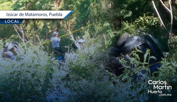 Choque y volcadura deja tres muertos en la Izúcar de Matamoros-Cuautla