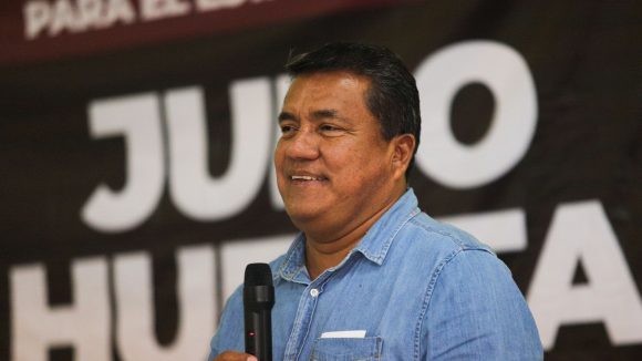 Impulsar a los universitarios es promover el desarrollo de Puebla: Julio Huerta