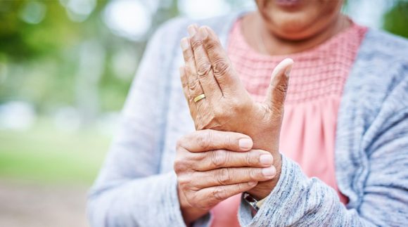 Osteoporosis afecta a una de cada tres mujeres mayores de 50 años