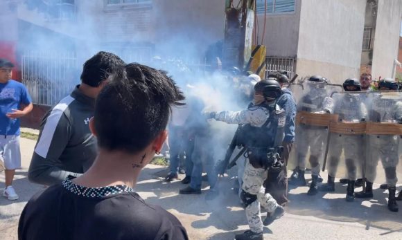 Guardia Nacional y antorchistas se dan con todo en Puebla