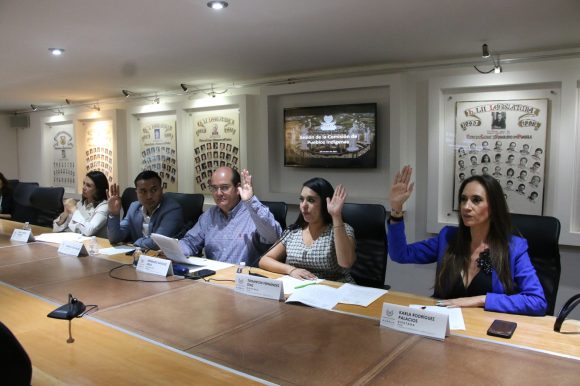 Comisión de Presupuesto del Congreso da respuesta a oficios de diferentes autoridades Comisión de Presupuesto del Congreso da respuesta a oficios de diferentes autoridades