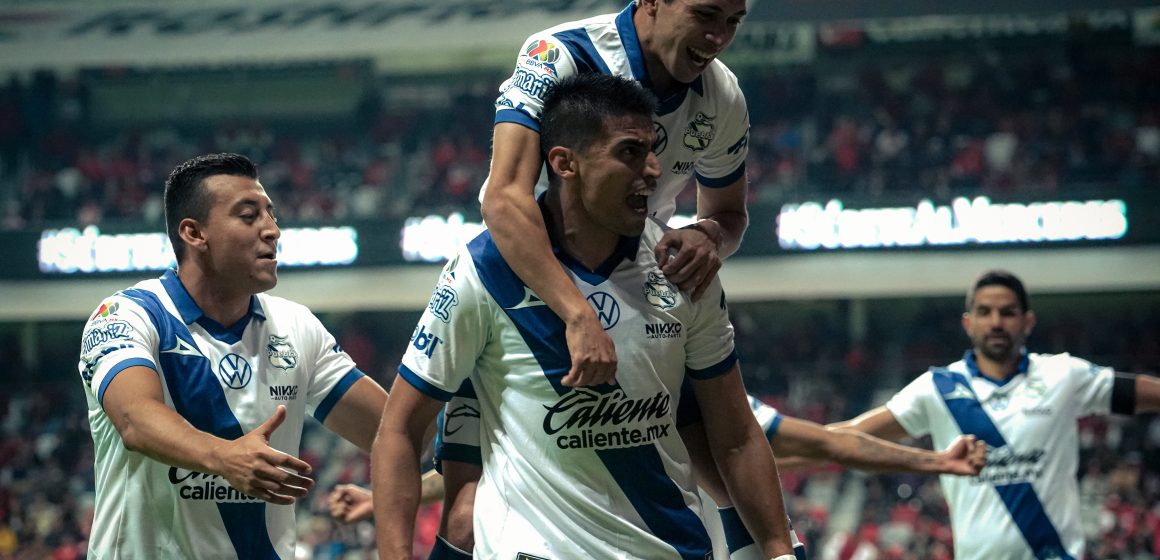 El Puebla venció al Toluca y se mantiene con opciones de Repesca