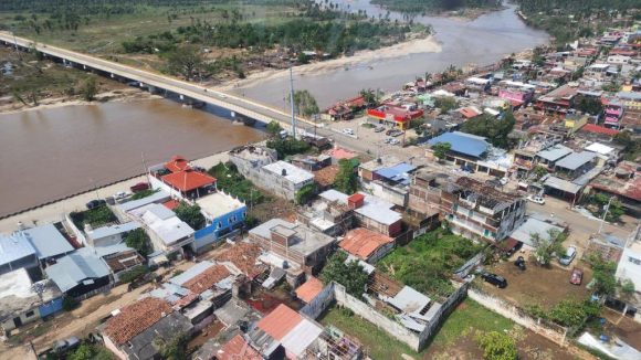 Poblanos varados en Acapulco por el huracán Otis ya se encuentran a salvo con sus familiares: SEGOB