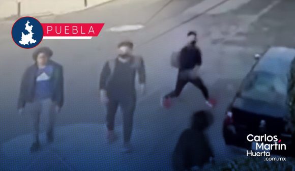 Identifican a jóvenes que vandalizaron coches en las calles de Puebla; ya los buscan
