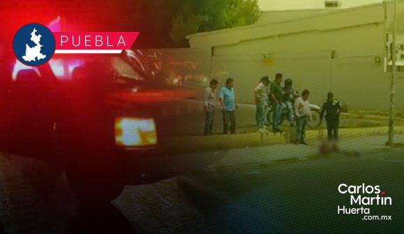 Ladrón golpeado Totimehuacan (VIDEO) Golpean y dejan inconsciente a presunto ladrón en Totimehuacan