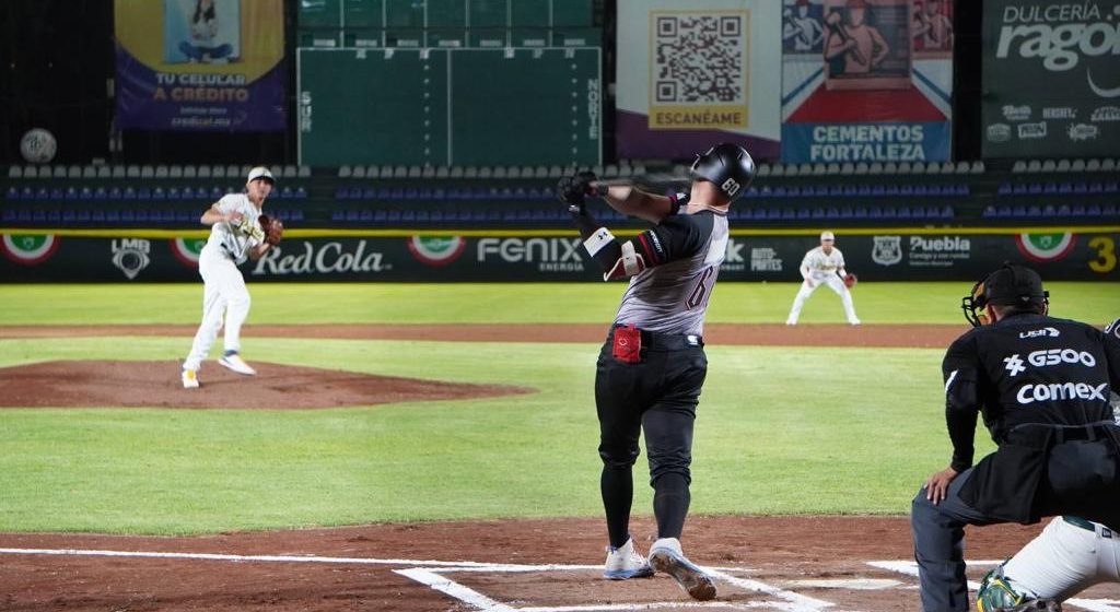 Los Guerreros le pegan a Pericos en el arranque de la Liga Invernal