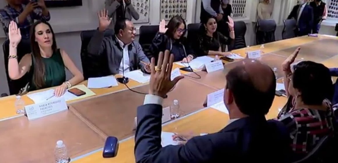 Aprueban Comisiones exhorto para que municipios transmitan sesiones de Cabildo en plataformas digitales