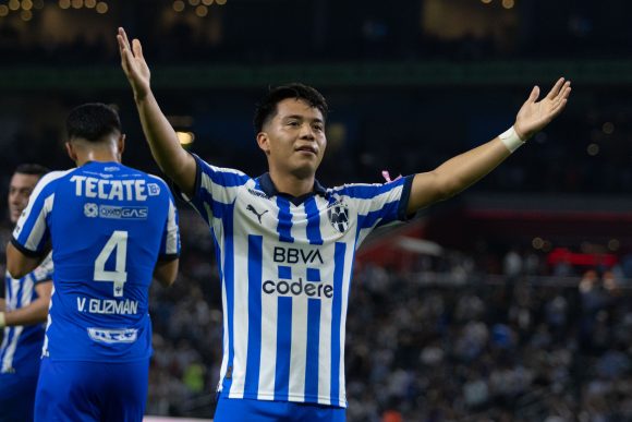 Los Rayados golean al Tijuana y dan un salto en la tabla general