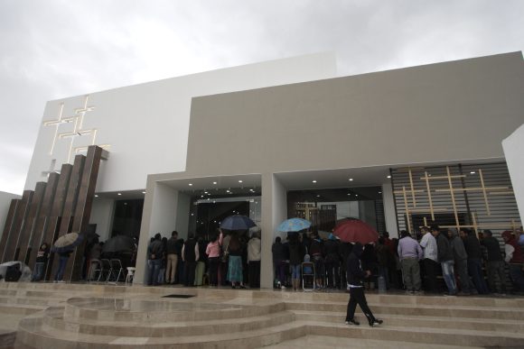 Ayuntamiento de Puebla permitirá comercio por celebración a Santa Teresita 