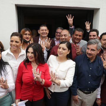 Morena se reúne con aspirantes a la candidatura para la gubernatura; presenta resultados de encuestas de reconocimiento