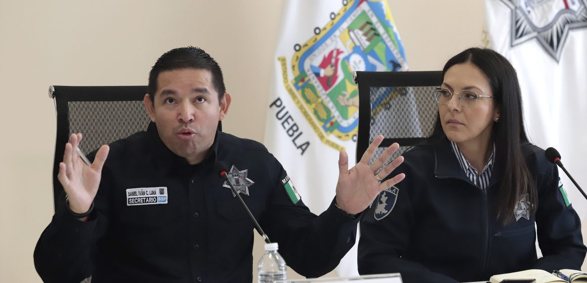 Un total de 5 policías heridos dejó el bloqueo en la federal Puebla – México
