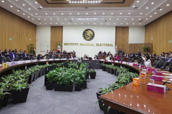 INE define fechas para debates presidenciales de 2024